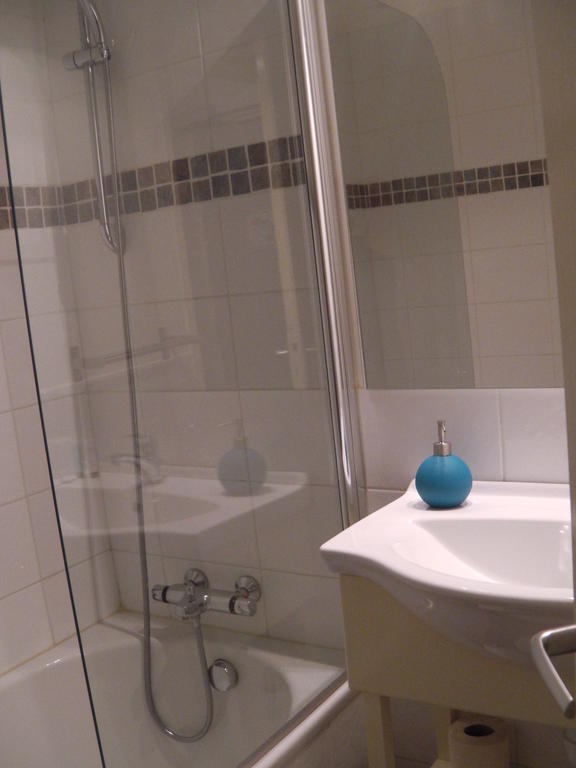 Le Relais de la Haute Vallée Campagne-sur-Aude Chambre photo